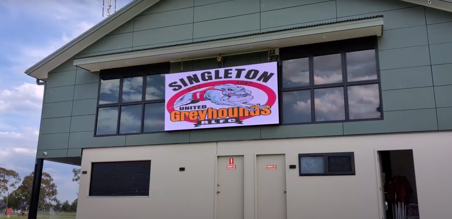 Outdoor LED Display Installation